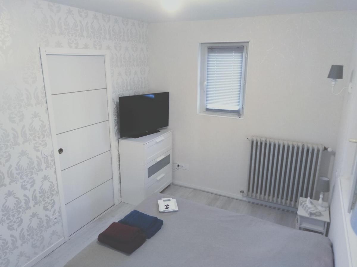 Chambre Myosotis Romans-sur-Isère Zewnętrze zdjęcie